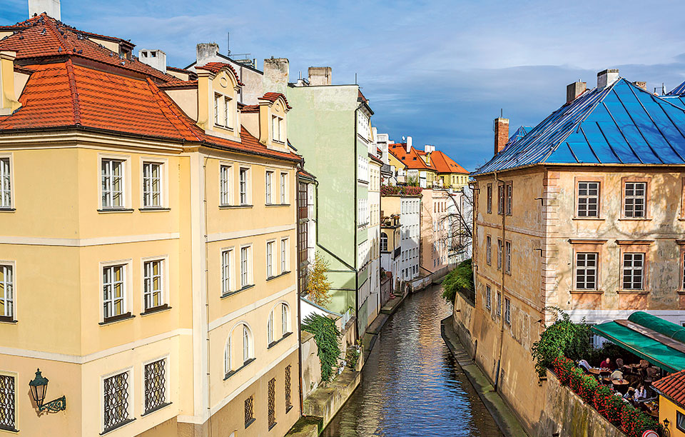 πράγα-by-locals-2209189