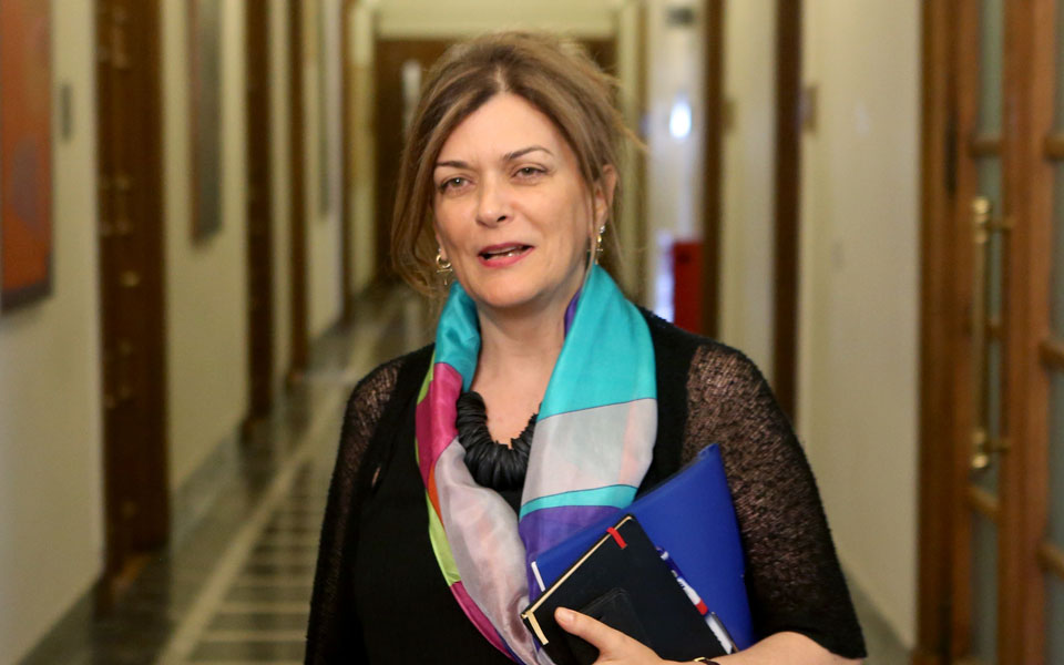 ρ-αντωνοπούλου-κάτω-του-20-η-ανεργία-στ-2208384