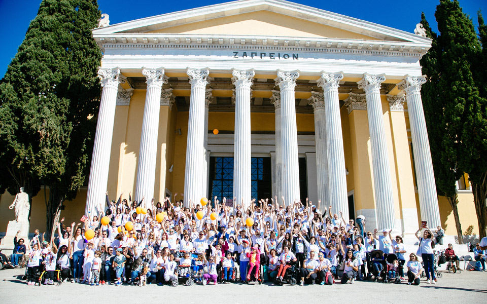 εκατοντάδες-συν-αγωνιστές-έστειλα-2214536