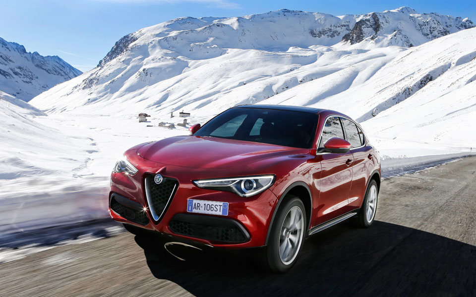 alfa-romeo-stelvio-το-suv-που-αλλάζει-τα-δεδομένα-2212566