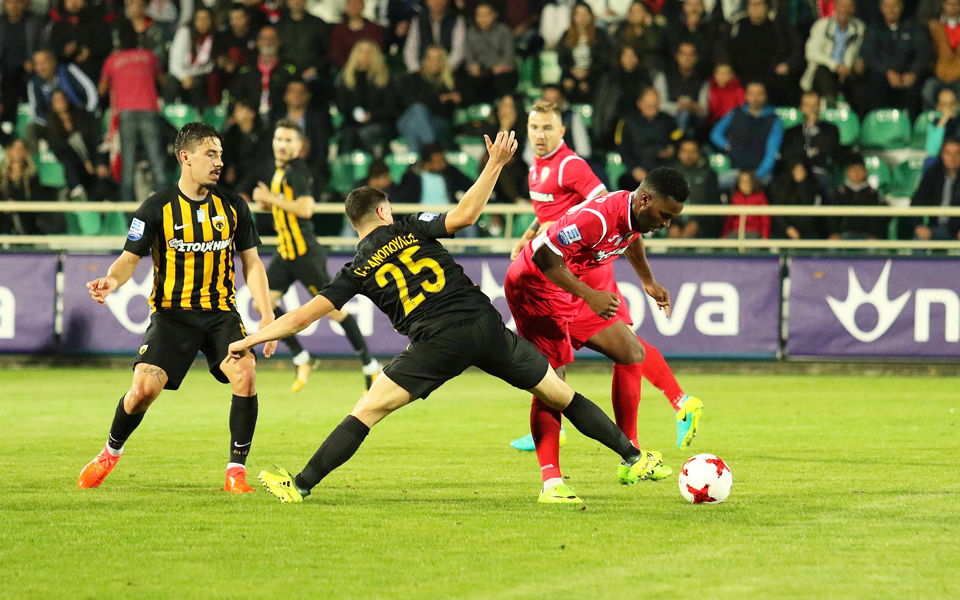 προβληματισμός-στην-αεκ-2213949