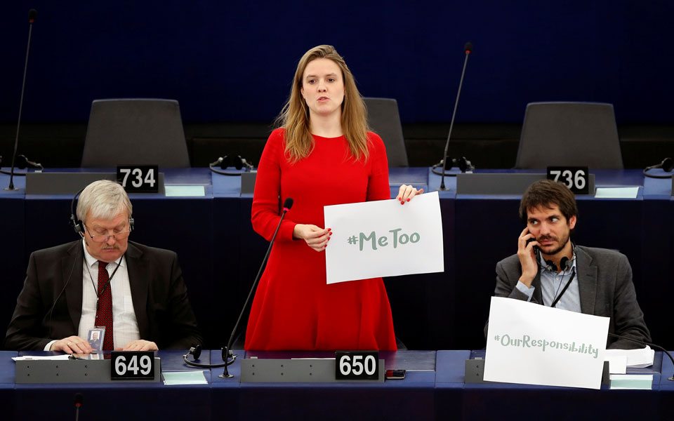 σεξουαλική-παρενόχληση-metoo-και-στο-ευρω-2215085