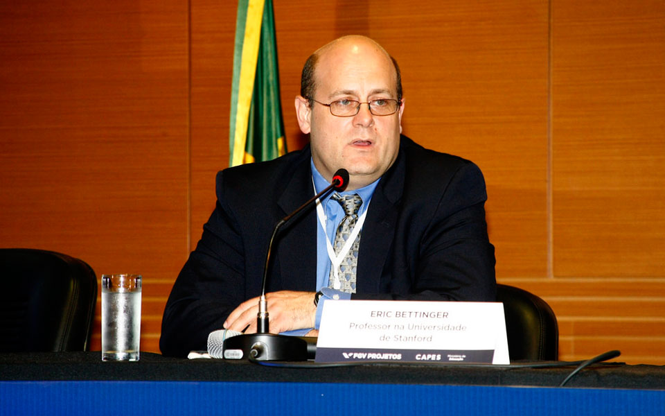 προς-παγκόσμια-αγορά-εκπαίδευσης-2213701