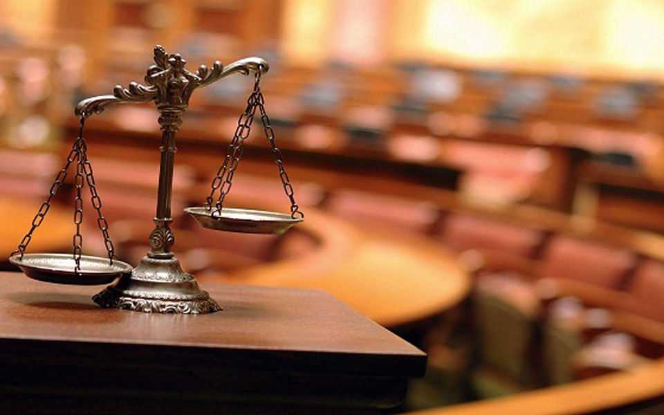 παγώνει-το-πόθεν-έσχες-και-για-τα-μέλ-2214822