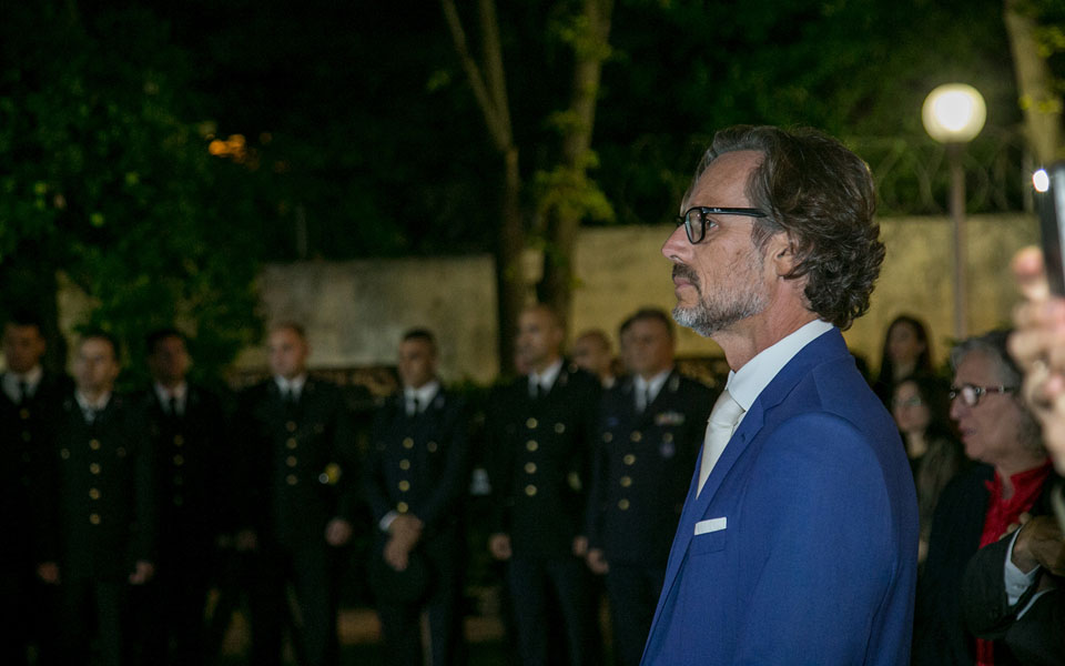 η-27η-επέτειος-για-την-επανένωση-της-γερ-2212563