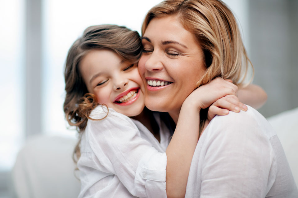 101-οφέλη-της-αγκαλιάς-2215056