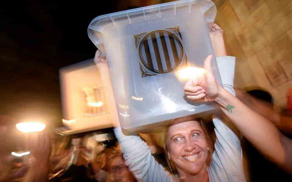 η-κυβέρνηση-της-καταλωνίας-κήρυξε-στά-2211788