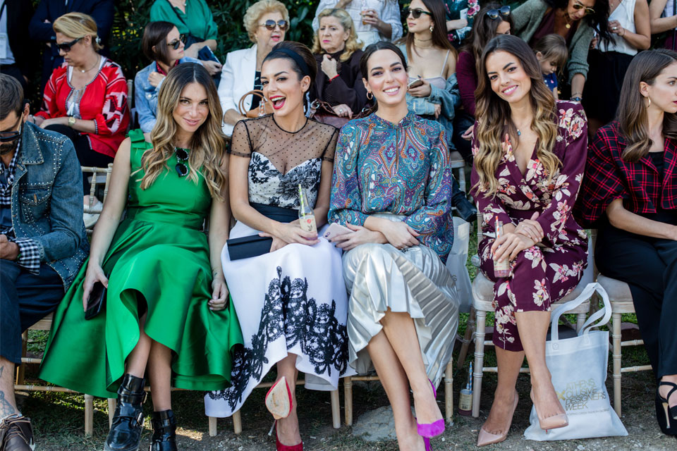 front-row-στην-εβδομάδα-μόδας-της-αθήνας-2215012