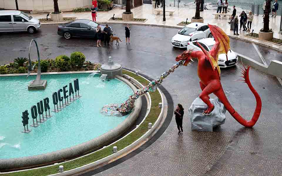 οι-δεσμεύσεις-ύψους-560-εκατ-ευρώ-από-την-2212264