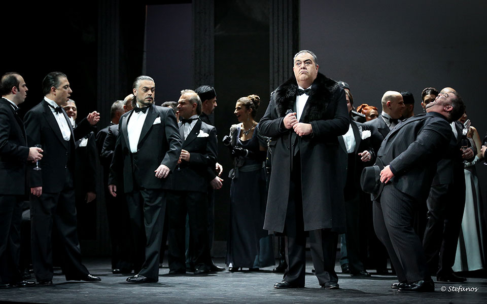 ένας-διεθνής-έλληνας-στη-νέα-λυρική-2214782