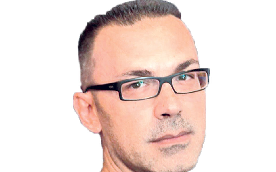 500-λέξεις-με-τον-διονύση-μαρίνο-2215015