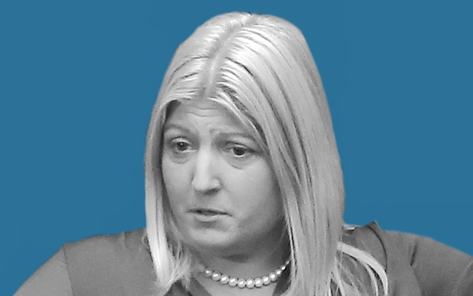 γεωργία-γεννιά-κομπόστ-2213515