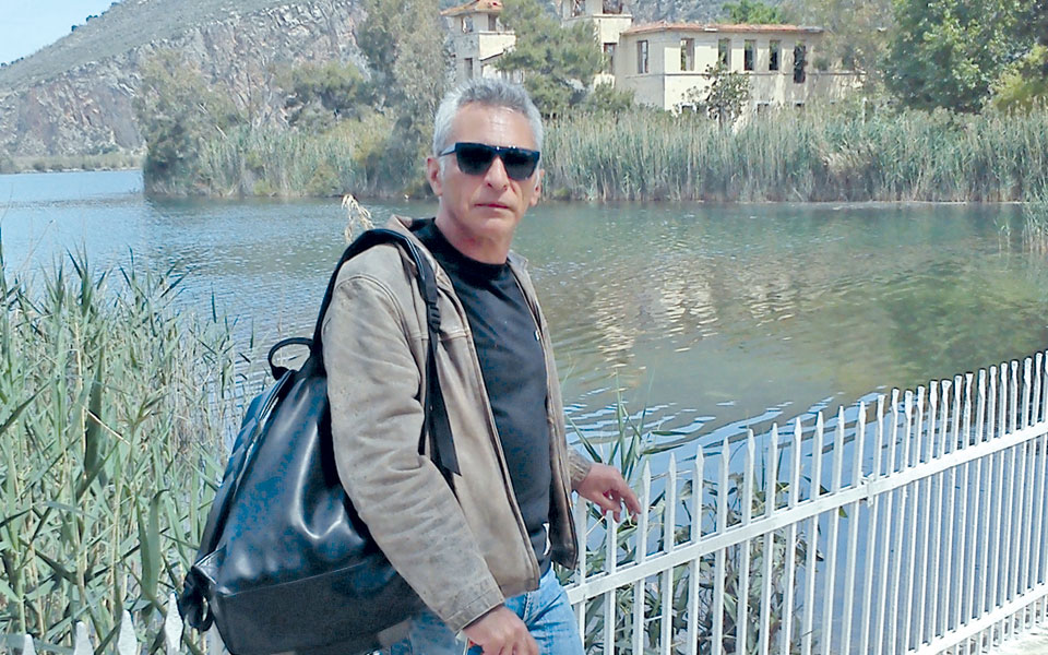 ενα-εικοσιτετράωρο-με-τον-συγγραφέα-ν-2215037