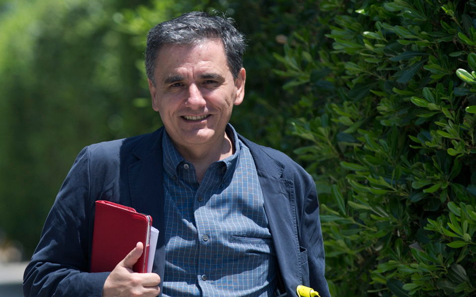 ο-δηκτησ-1-11-17-2215858