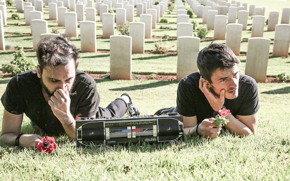 φράουλες-και-όπερα-στο-λιμάνι-2217140