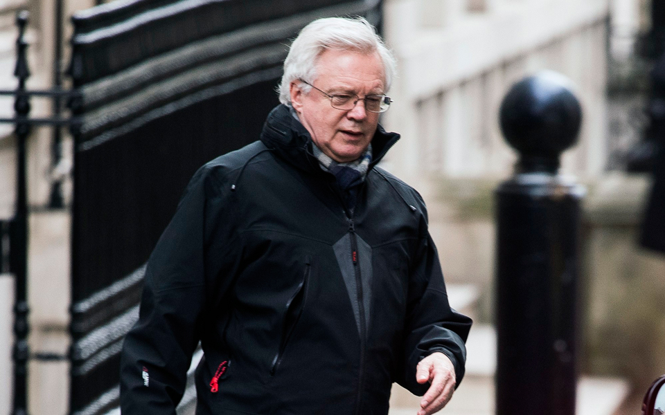 η-βρετανική-κυβέρνηση-δοκιμάζεται-2217308