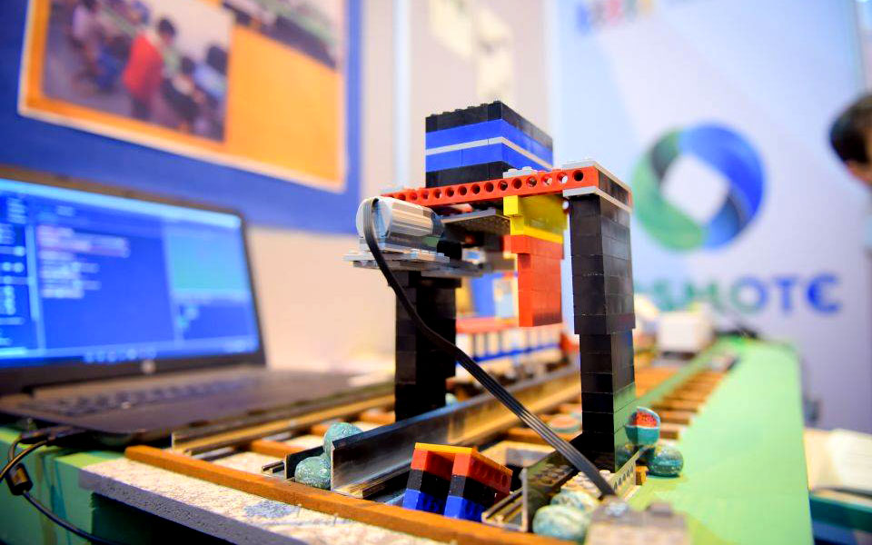 πανελλήνιος-διαγωνισμός-εκπαιδευτικ-2218252