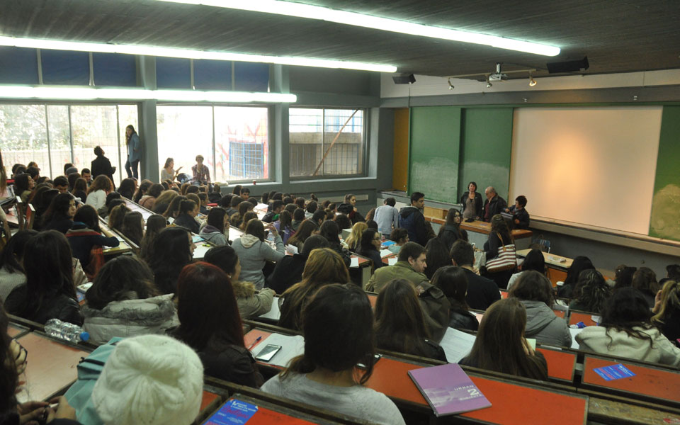 φοιτητές-τει-πτυχιούχοι-αει-2219949