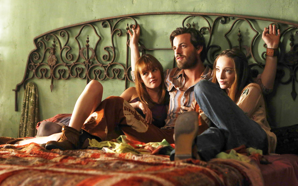 τσαρλς-μάνσον-από-την-τηλεόραση-στην-2219456