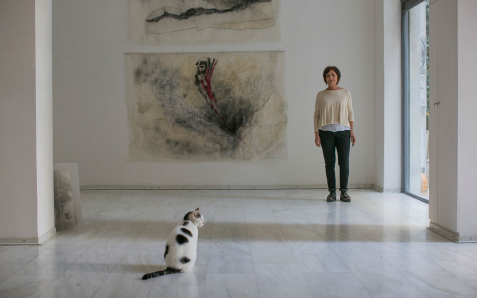 ενα-εικοσιτετράωρο-με-την-εικαστικό-μ-2217174