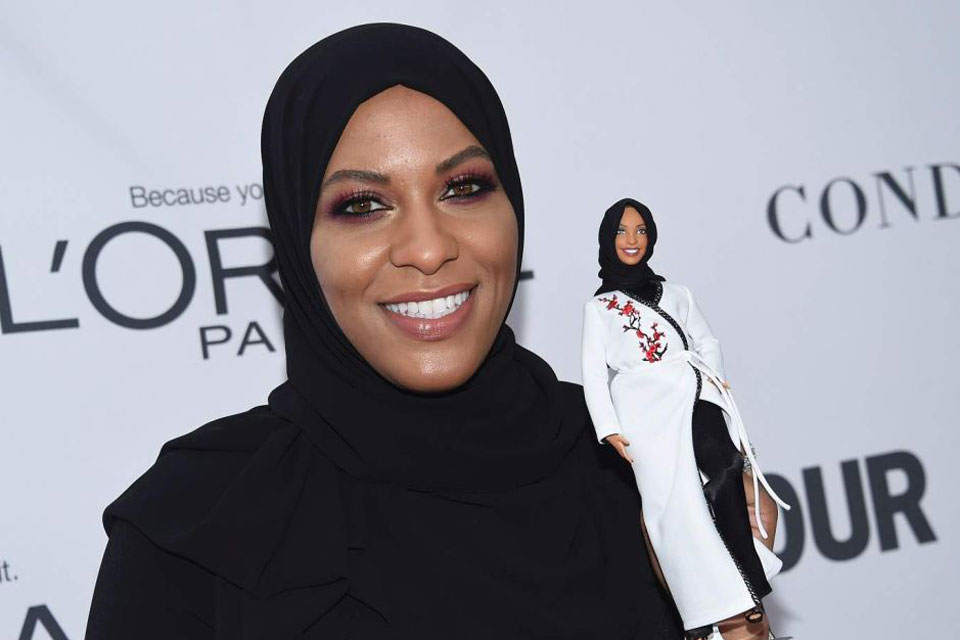 είναι-επαναστατικό-η-πρώτη-barbie-με-μαν-2217845