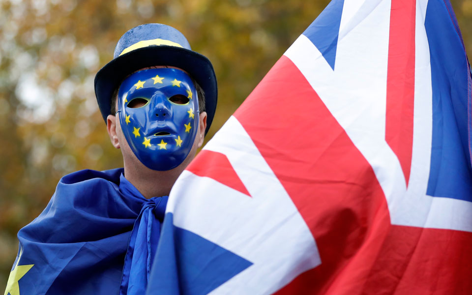 guardian-προβλήματα-στα-βρετανικά-πανεπιστή-2219349