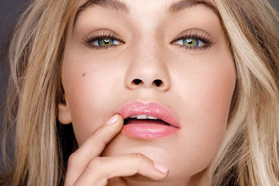 10-υπέροχα-κραγιόν-για-τέλεια-ροζ-χείλη-2216209