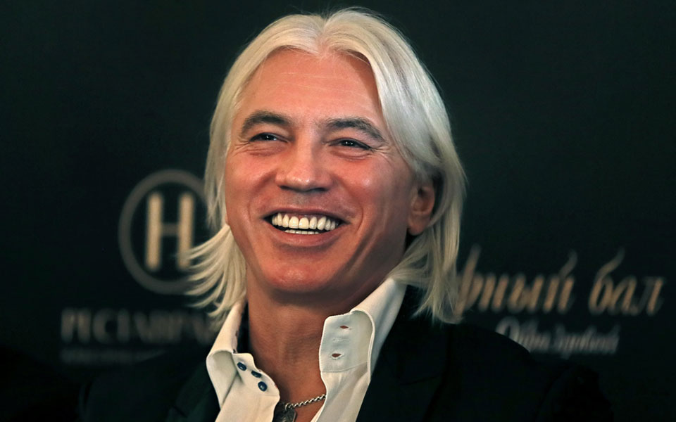 πέθανε-ο-διάσημος-βαρύτονος-ντμίτρι-χ-2219329