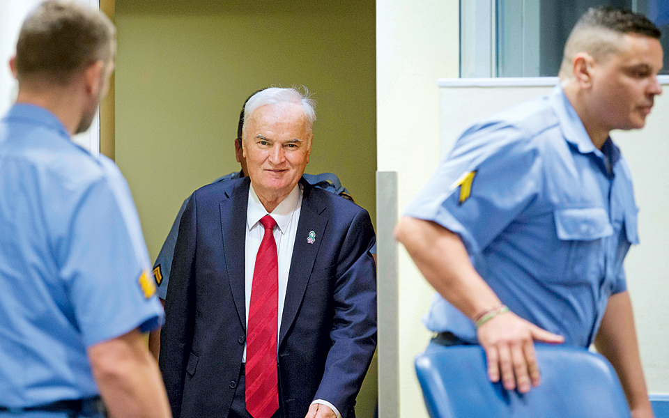 ποινή-ισοβίων-στον-ράτκο-μλάντιτς-2219377