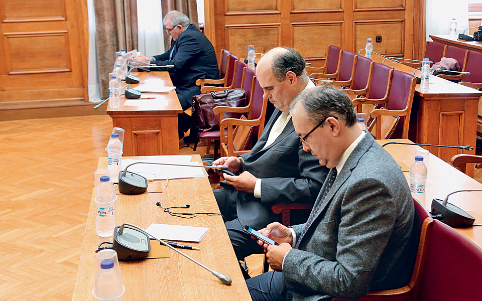 ανώτατες-πηγές-και-εκπρόσωποι-2218115