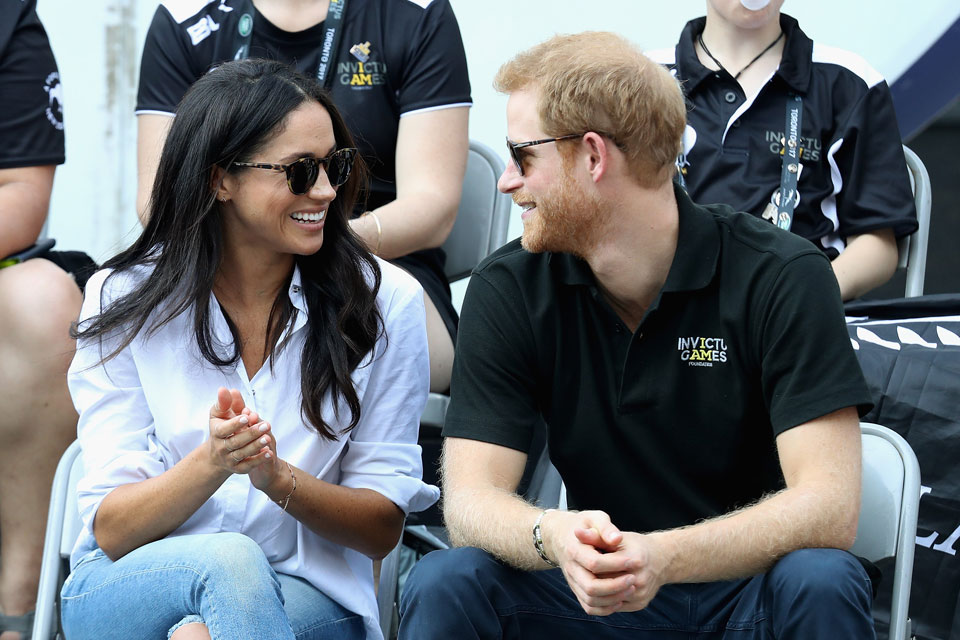 είναι-επίσημο-ο-πρίγκιπας-harry-και-η-meghan-markle-πα-2220112