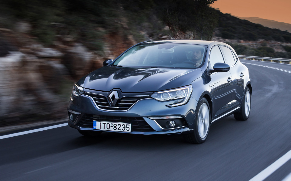 τα-renault-megane-και-renault-kadjar-με-νέες-μειωμένες-τιμές-2216849