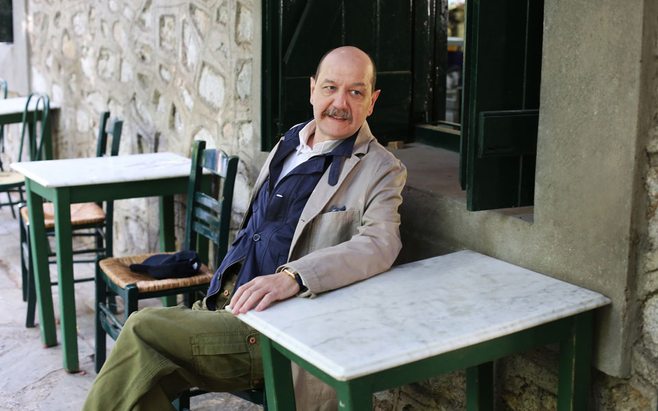 θέμης-πάνου-δρομέας-θεατρικών-αποστά-2219414