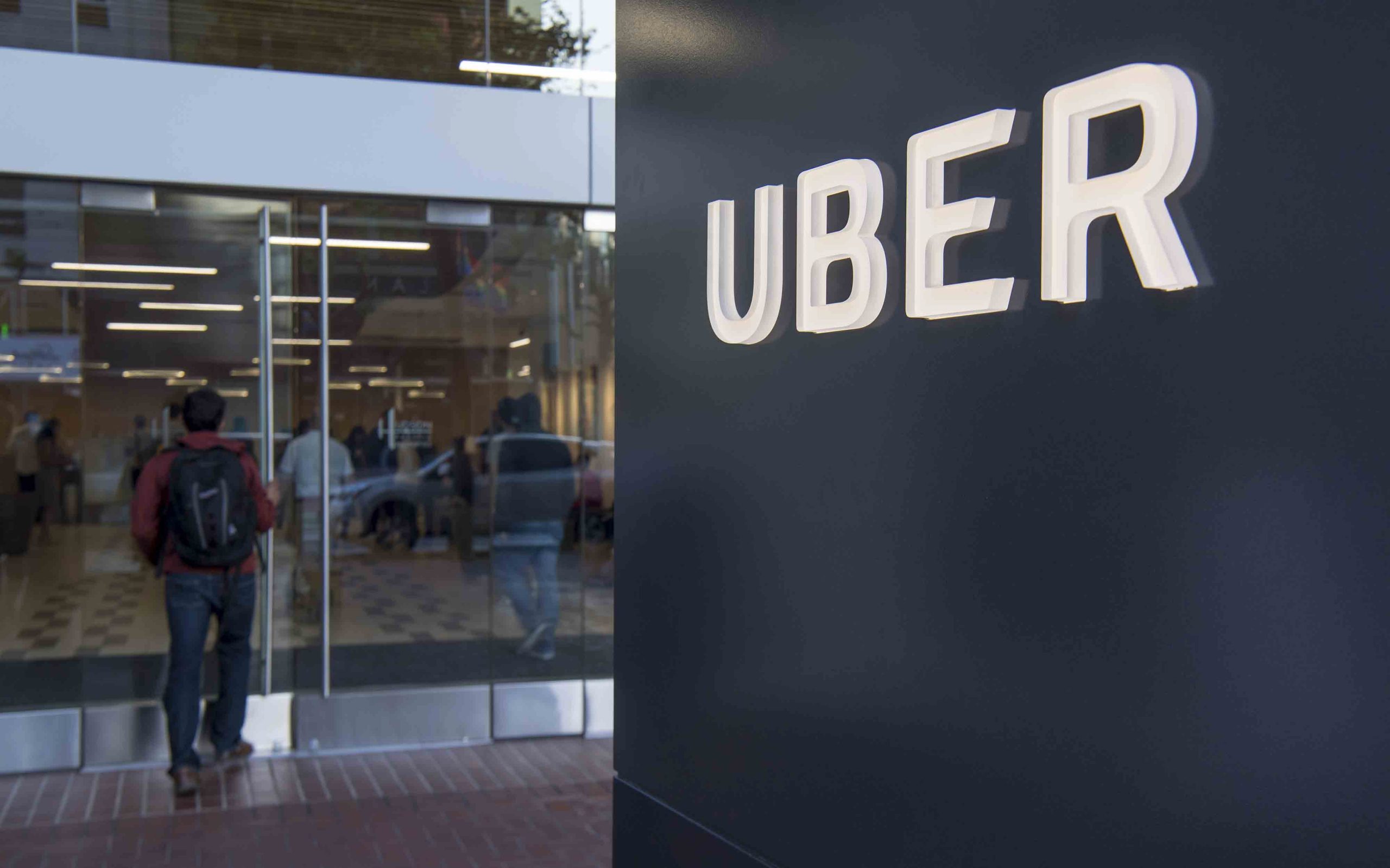 υποκλοπές-στοιχείων-57-εκατ-πελατών-της-2219194