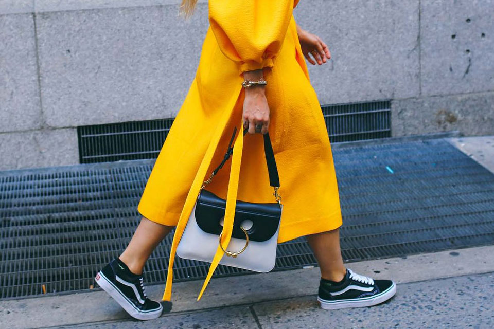 αυτά-είναι-τα-καινούργια-sneakers-που-έχουν-κ-2219148