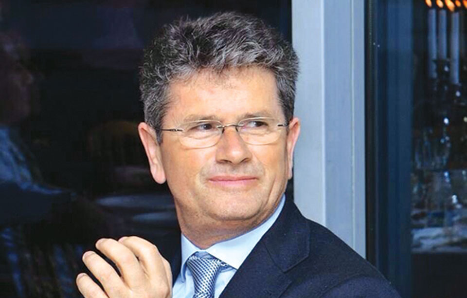 βασίλης-μηναδάκης-γενικός-διευθυντή-2218938