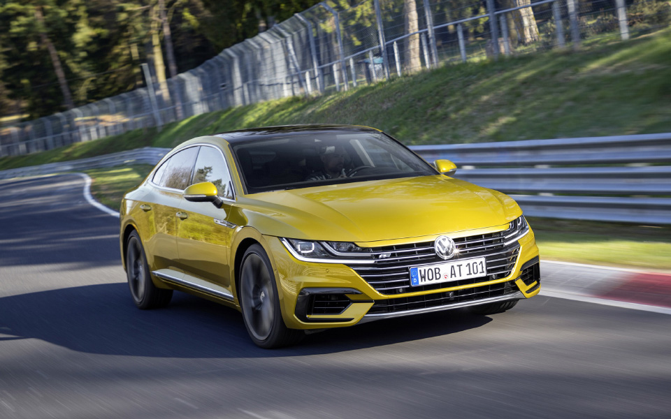 χρυσό-τιμόνι-2017-για-το-volkswagen-arteon-2217989