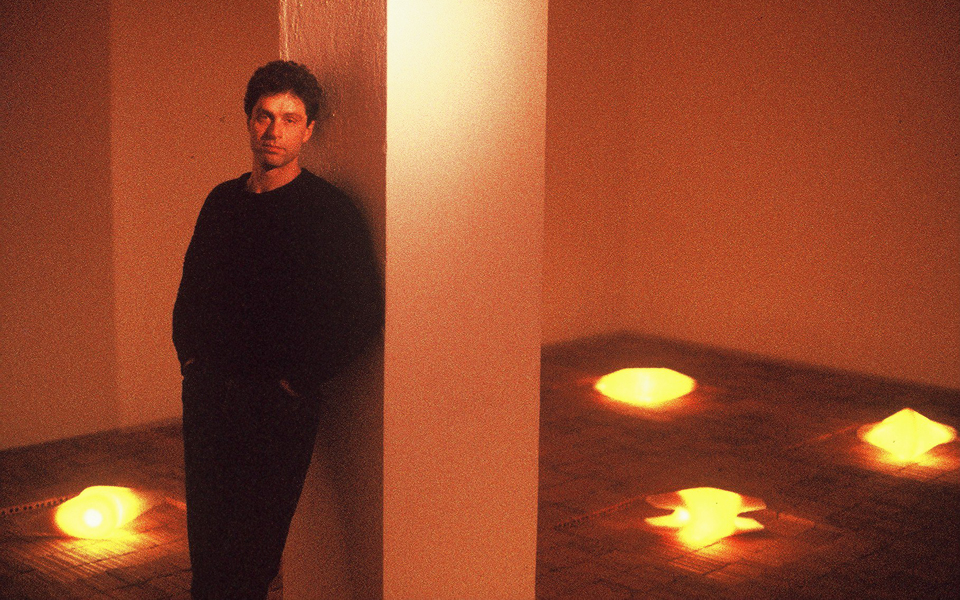 το-φως-η-κοσμολογία-και-οι-αλχημείες-το-2221751