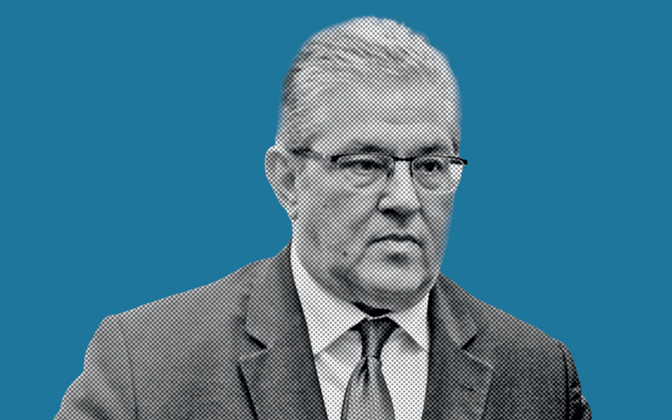 δημήτρης-κουτσούμπας-απολιθώματα-2222006