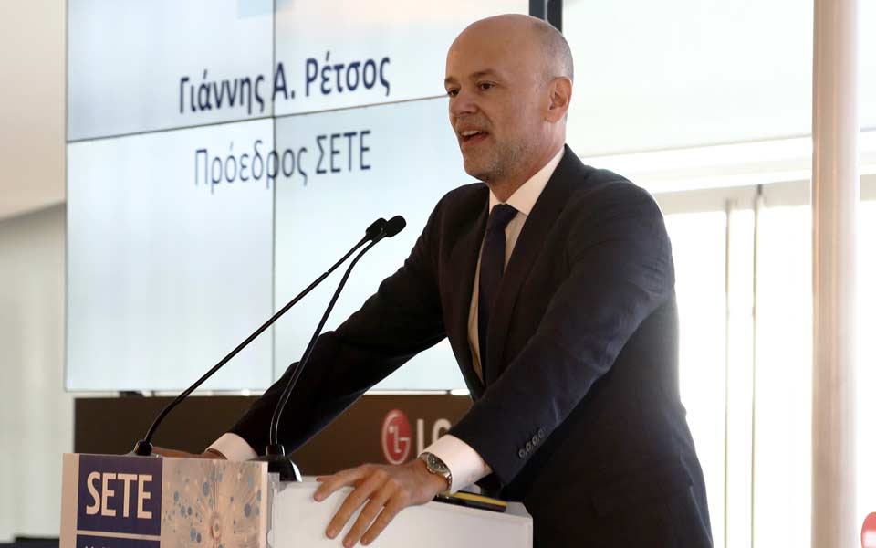 χωροταξικό-γραφειοκρατία-βάζουν-φρέ-2223148