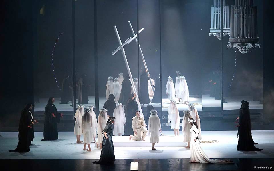 ατμοσφαιρικός-ορφέας-με-αφορμή-τον-2223310