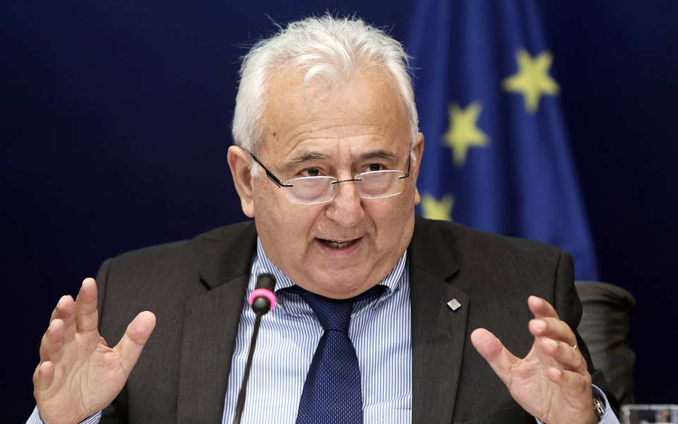 με-το-βραβείο-ελένη-βλάχου-τιμήθηκε-2223553