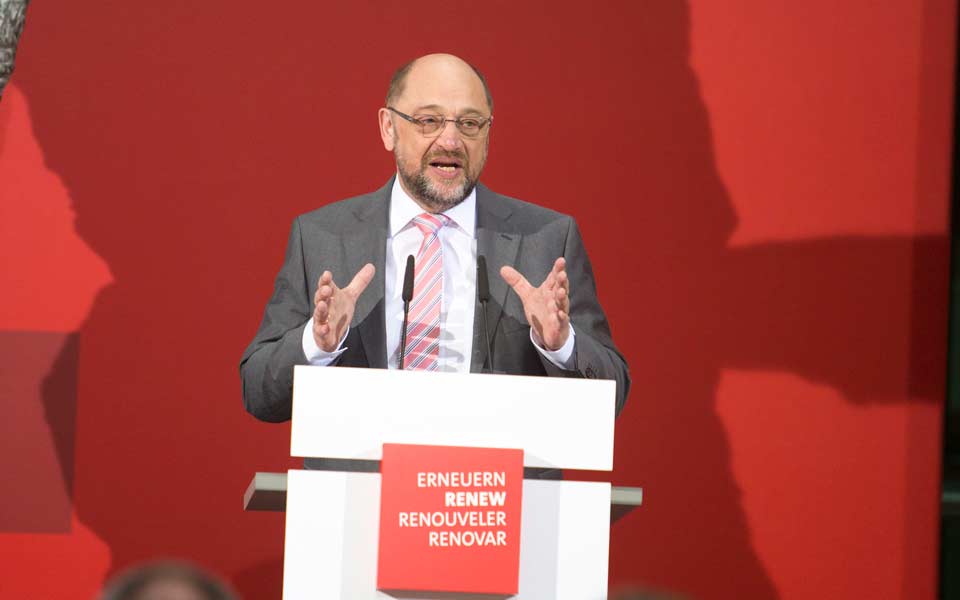 γερμανία-spd-ομόφωνο-ναι-για-συνομιλ-2223406