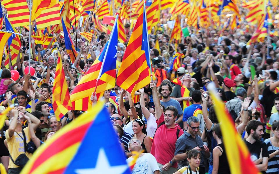 βαρύ-πλήγμα-στην-καταλανική-οικονομί-2224054