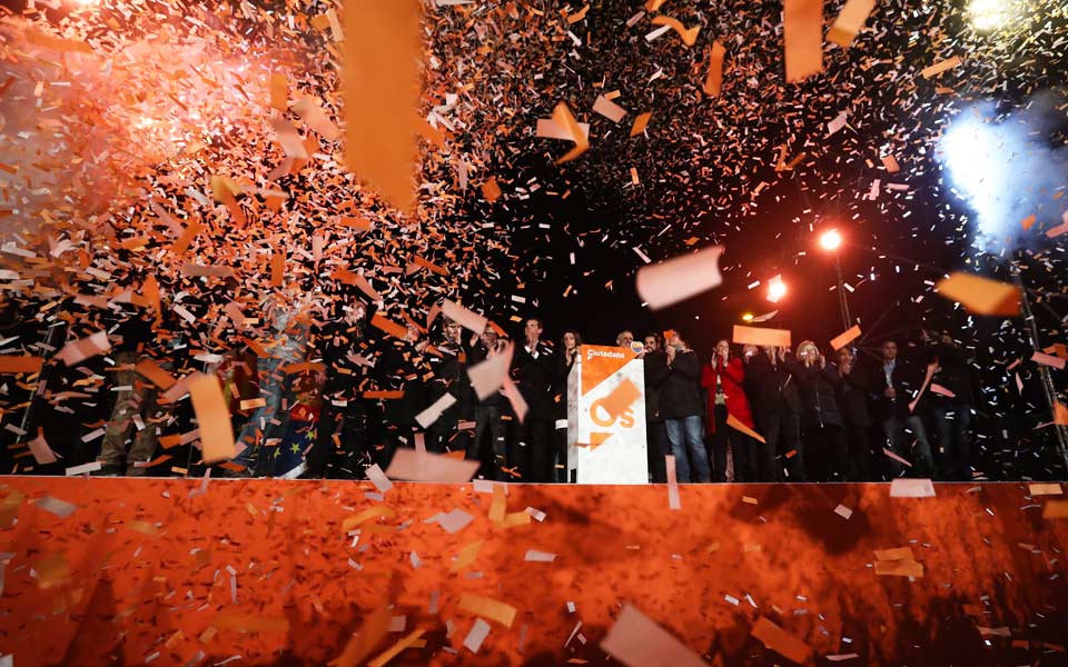 επιστρέφει-η-αβεβαιότητα-στην-ισπανί-2224504