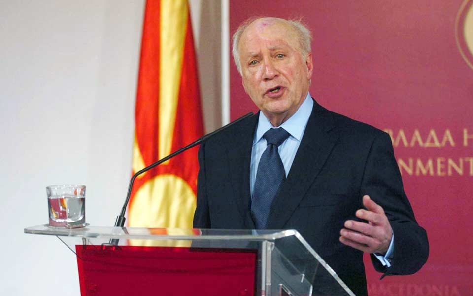 τα-βαριά-βήματα-προς-την-επίλυση-του-μ-2225491