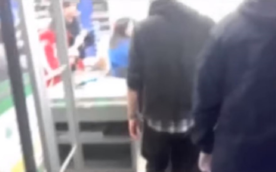 εισβολή-ρουβίκωνα-σε-σούπερ-μάρκετ-στ-2223667