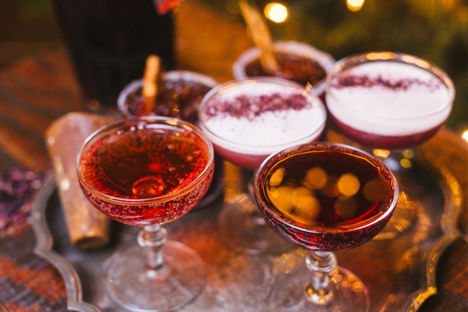 αυτά-τα-κοκτέιλ-με-κανέλα-θα-μαγέψουν-τ-2224439