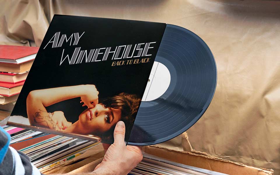 οι-κατασκευαστές-βινυλίων-τρέχουν-κ-2222766