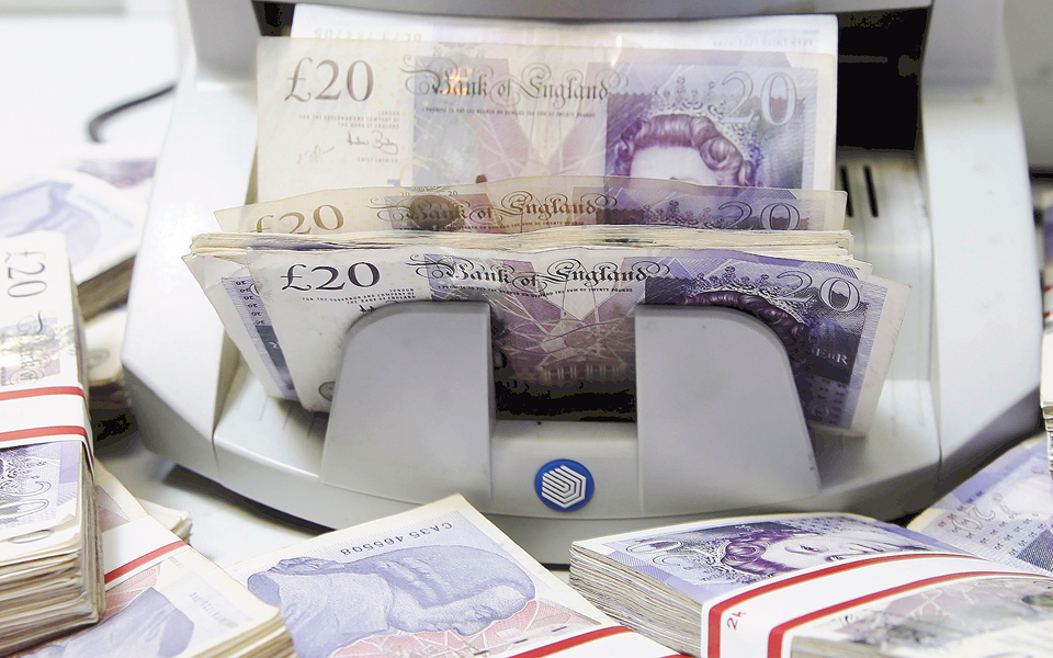 στο-επίκεντρο-η-φορολογική-μεταρρύθμ-2221198